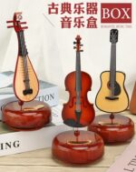 ⁦Mini instrument de musique rétro GUITARE, boîte à musique Décoration⁩ - الصورة ⁦14⁩
