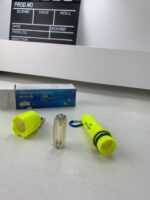 ⁦Lampe Torche Sous-Marine Étanche jusqu’à 25 mètres – مصباح تحت السباحة تحت الماء⁩ - الصورة ⁦10⁩