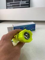 ⁦Lampe Torche Sous-Marine Étanche jusqu’à 25 mètres – مصباح تحت السباحة تحت الماء⁩ - الصورة ⁦9⁩