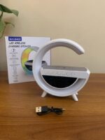 ⁦Lampe d'Ambiance LED avec Chargeur Sans Fil et Enceinte Bluetooth - مصباح مع شاحن لاسلكي ومكبر صوت بلوتوث⁩ - الصورة ⁦8⁩