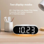 ⁦Horloge numérique LED et Chargeur Sans Fil GH9000 – ساعة منبه وشاحن لاسلكي⁩ - الصورة ⁦5⁩