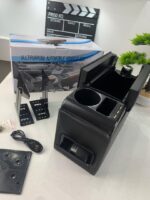 ⁦Organisateur de Console Centrale Voiture avec Accoudoir et Porte-Gobelet USB – منظم أغراض ومسند سيارة⁩ - الصورة ⁦9⁩