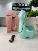 ⁦Lampe Veilleuse Lama Mignonne LED avec Porte-stylo – مصباح على شكل لاما لمكتب الأطفال⁩ - الصورة ⁦7⁩