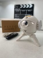 ⁦Projecteur Galaxie Astronaute éclairage étoilé réglable à 360° avec télécommande – جهاز عرض نجوم ومكبر صوت⁩ - الصورة ⁦8⁩