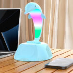 ⁦Haut-Parleur Bluetooth Dauphin avec Lampe d’Ambiance LED RGB et Chargeur Sans Fil 15W⁩ - الصورة ⁦4⁩