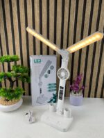 ⁦Lampe de bureau LED à double tête avec ventilateur et Horloge – مصباح مكتب مع منبه ومروحة مدمجة⁩ - الصورة ⁦8⁩