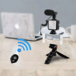 ⁦Kit d’enregistrement vidéo pour smartphone et appareil photo avec microphone à LED intégré – طقم تصورير إحترافي مع ميكروفون وإضاءة مدمجة⁩ - الصورة ⁦7⁩
