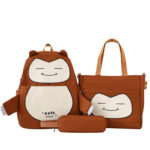 ⁦Ensemble de Sacs Snorlax 3Pcs Design Kawaii Marron – حقيبة مدرسية 3 قطع لون بني⁩ - الصورة ⁦4⁩