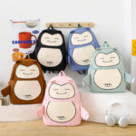 ⁦Ensemble de Sacs Snorlax 3Pcs Design Kawaii Vert – حقيبة مدرسية 3 قطع لون أخضر⁩ - الصورة ⁦2⁩
