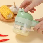 ⁦Set de coupe-légumes électrique portable 4 en 1 Chargement USB⁩ - الصورة ⁦5⁩