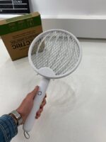 ⁦Tapette à Mouche électrique 3 en 1 3000V Rechargeable par USB – صاعق الناموس⁩ - الصورة ⁦8⁩