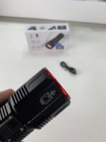 ⁦Lampe Torche 100W avec Batterie Lithium 18650*3 Portée de 1 à 1,5 km, mise au point réglable – مصباح يدوي عالي الطاقة مع بطارية ليثيوم⁩ - الصورة ⁦11⁩