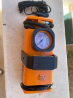⁦Compresseur d’aire a double adaptateur 220v/12v- 200psi - Orange⁩ - الصورة ⁦7⁩