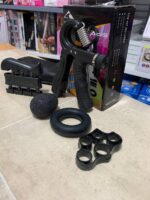 ⁦Kit de renforcement de la poignée (5 Pieces) entraîneur de force de préhension, entraînement de l'avant-bras, réglables, renforcement des doigts, anneau et balle anti-stress avec sac de transport مجموعة تقوية قبضة اليد (5 قطع)⁩ - الصورة ⁦8⁩