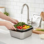 ⁦Râpe multifonctionnelle Delaval en acier inoxydable avec panier d’égouttage 3EN1 – مفرمة وقطاعة خضر متعددة الإستعمالات⁩ - الصورة ⁦3⁩