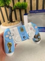 ⁦SONY DualShock Manette PS4 Sans Fil, Batterie Rechargeable (High Copy) – Edition Argentina⁩ - الصورة ⁦5⁩
