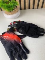⁦Gants de moto Alpinestars Reef V2 Touche Tactile – قفازات إحترافية لسائقي الدراجات⁩ - الصورة ⁦14⁩