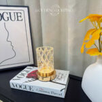 ⁦Vase Lumineux LED Tactile en Cristal Couleurs RGB Rechargeable - فازة كريستال مضيئة⁩ - الصورة ⁦2⁩