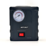 ⁦Jump Starter et Compresseur d'Air 2-en-1 pour Voitures - حقيبة جهاز تشغيل السيارة ومنفاخ هواء متكامل⁩ - الصورة ⁦2⁩