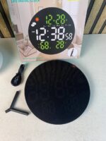 ⁦Horloge murale ronde avec télécommande et grand écran LED numérique DS-3853L - ساعة حائط دائرية تعمل بجهاز تحكم عن بعد مزودة بإضاءة رقمية⁩ - الصورة ⁦10⁩