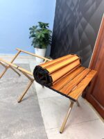 ⁦Table de Camping Pliante en Aluminium avec Design Grain de Bois - طاولة تخييم ألمنيوم قابلة للطي بتصميم خشبي⁩ - الصورة ⁦10⁩