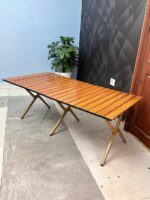 ⁦Table de Camping Pliante en Aluminium avec Design Grain de Bois - طاولة تخييم ألمنيوم قابلة للطي بتصميم خشبي⁩ - الصورة ⁦12⁩
