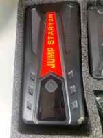 ⁦Jump Starter et Compresseur d'Air 2-en-1 pour Voitures - حقيبة جهاز تشغيل السيارة ومنفاخ هواء متكامل⁩ - الصورة ⁦6⁩