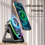 ⁦Haut-parleur Intelligent 4 en 1 à Induction et Support RGB - مكبر الصوت الذكي 4 في 1 وشاحن لاسلكي⁩ - الصورة ⁦6⁩