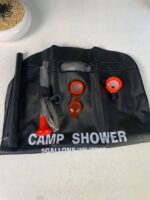 ⁦Sac de douche solaire avec pommeau de douche interchangeable 20L - حقيبة الاستحمام الشمسية المحمولة سعة 20 لتر⁩ - الصورة ⁦9⁩