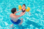 ⁦Brassards Gonflables Bestway 32110 Swim Safe WonderSplash - أكمام السباحة المنفوخة للأطفال من بيستواي⁩ - الصورة ⁦5⁩