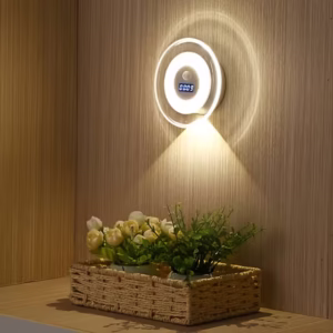 Applique Murale LED Intelligente Avec Capteur de Mouvement Écran Horloge Numérique – مصباح الحائط الذكي بمستشعر حركة وشاشة رقمية لعرض الوقت
