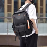 ⁦Sac à Dos Ergonomique et Imperméable Port USB Intégré Noir SACHM02N - حقيبة ظهر متعددة الوظائف للعمل والسفر مع منفذ شحن⁩ - الصورة ⁦2⁩